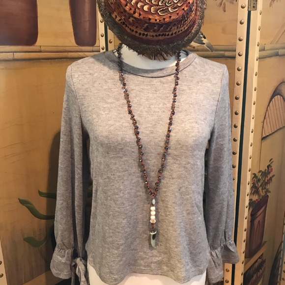 ⭐️GREY LIGHTWEIGHT TOP⭐️NWT⭐️SO SOFT⭐️ - Picture 4 of 6